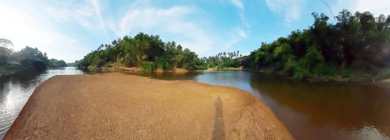 Royal Mandira Hotel Negombo Buitenkant foto